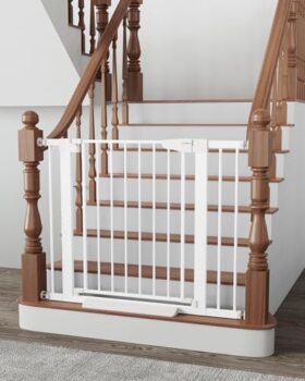 Cumbor 29.7-40.6" Self-Closing Baby and Pet Gate for Stairs and Doorways