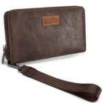 Wrangler Women's Large Capacity Wallet Wristlet